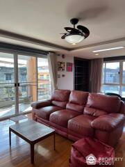 2-BR Condo near BTS Wongwian Yai