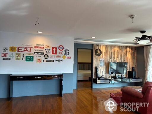 2-BR Condo near BTS Wongwian Yai