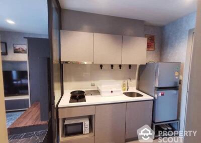 Studio Condo at Life Asoke - Rama 9 near MRT Phra Ram 9