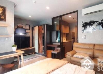 Studio Condo at Life Asoke - Rama 9 near MRT Phra Ram 9