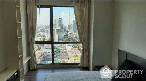 1-BR Condo at Life Sukhumvit 62 near BTS Bang Chak