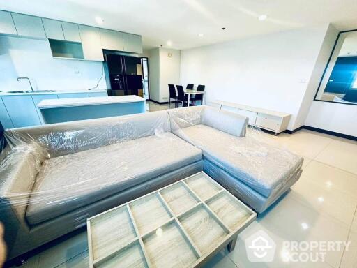 1-BR Condo at Crystal Garden Condominium near BTS Nana