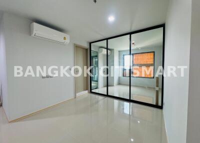 Condo at Life Ladprao for sale