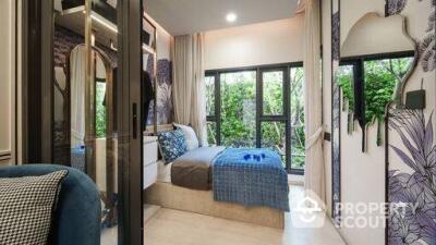 2-BR Condo at Life Charoennakhon-Sathorn near BTS Krung Thon Buri