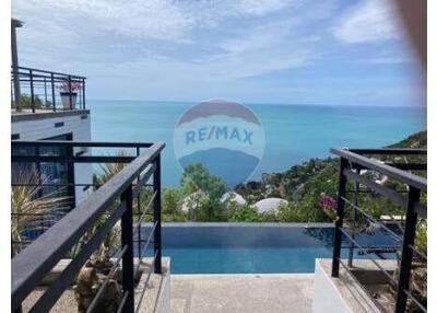 Fabulous Sea-View 4-Bedroom Villa in Chaweng Noi