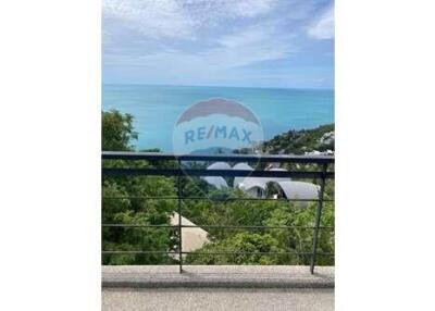 Fabulous Sea-View 4-Bedroom Villa in Chaweng Noi