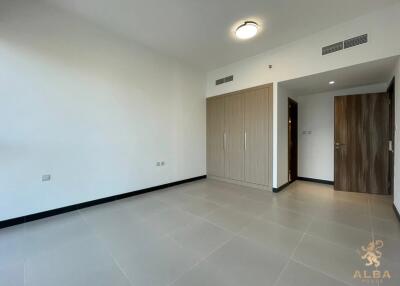 711 قدم مربع, 1 سرير, 2 حمامات شقة مدرجة بسعر AED 990,000.