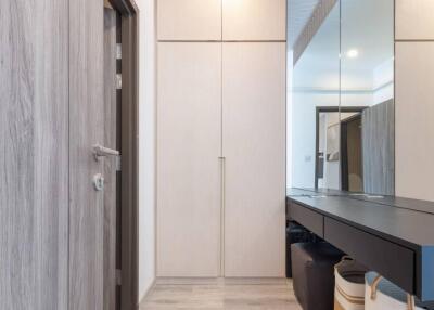 2 bed 1 bath 54 SQ.M Ideo Mobi Sukhumvit 66