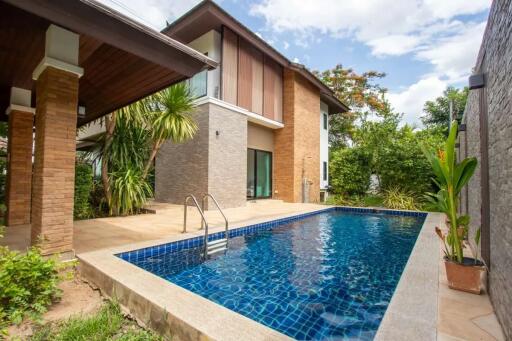 4 Bedroom Pool House : Ban Wang Tarn