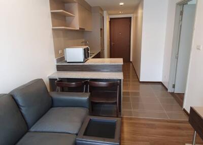 1-BR Condo at Onyx Phahonyothin near BTS Saphan Khwai