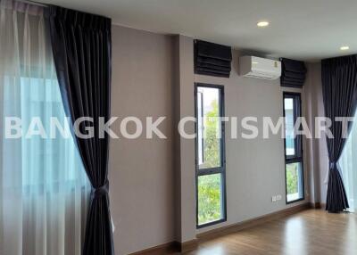 House at Centro Don Mueang - Chaengwattana for rent