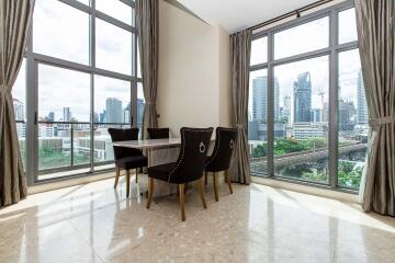 The Crest Sukhumvit 34 – 2 bed duplex