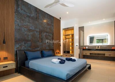 Modern bedroom with ensuite bathroom