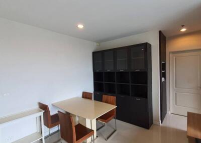 2 Bed 2 Bath 71 SQ.M Q House Condo Sathorn