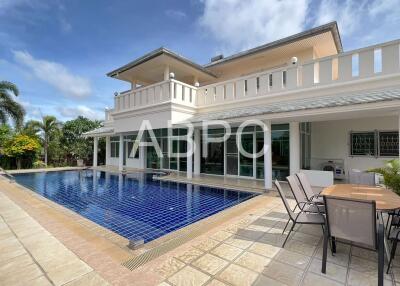 6 Bedroom 7 Bathroom in East Pattaya