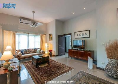 Well-designed House at Hua Hin Horizon Village