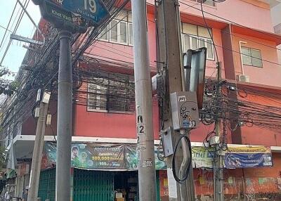 Commercial/Shophouse for Sale in Sukhumvit 63