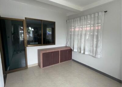 House for Rent in Nam Phrae, Hang Dong