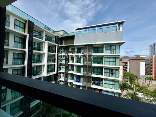 Condo for sale 2 bedroom 55 m² in Siam Oriental Plaza, Pattaya