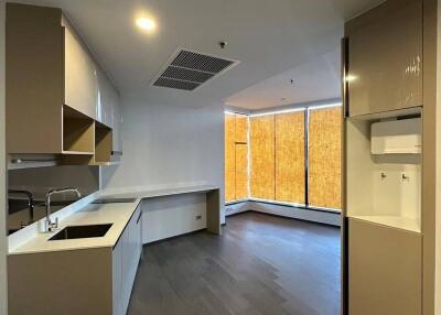 1-BR Condo at Coco Parc near MRT Khlong Toei