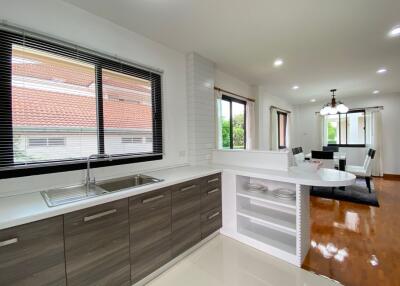 Brand new 3 beds house for sale in Sankhampeang, Chiang Mai