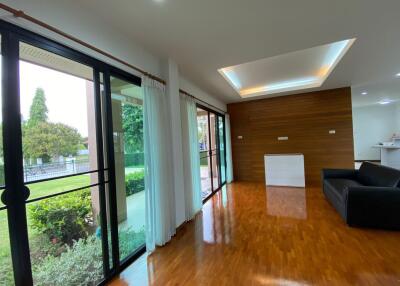 Brand new 3 beds house for sale in Sankhampeang, Chiang Mai