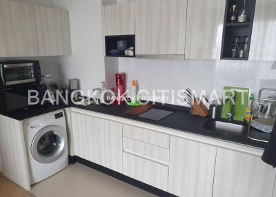 Condo at HQ by Sansiri for rent