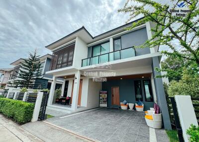 Newly built, 4 bedroom, 4 bathroom pool villa for sale in East Pattaya.