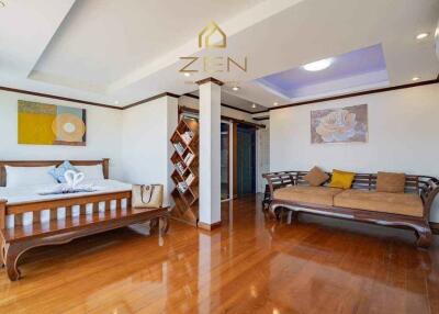 Homey Villa with 5 Bedrooms in Patong for Rent