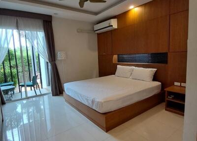 Modern Villa with 4 Bedrooms in Bangtao for Rent