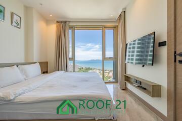 For rent ! The riviera Ocean drive Sea view. Special!! Free Wi-Fi for this unit