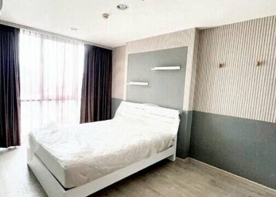 1 Bed 1 Bath 45 SQ.M Abstracts Phahonyothin Park