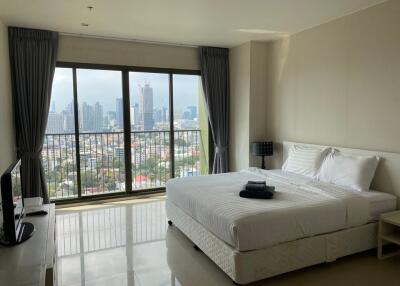 Condo for Rent at Noble Solo