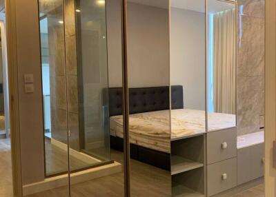 Condo for Rent at The Room Sathorn - TanonPun