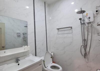 3 Bedroom House for Rent in Hang Dong