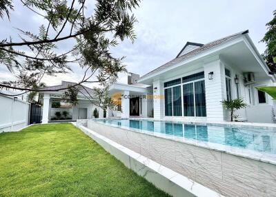 3 bedroom House in  East Pattaya