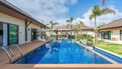 4 Bedrooms Private pool Villas near Layan Beach