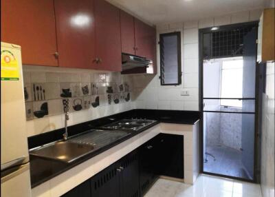 2-bedroom newly renovated condo for sale on Thong Lo