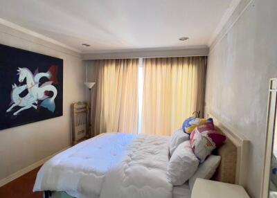 2-BR Condo at Wittayu Complex near BTS Phloen Chit