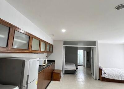 2-BR Condo at Wittayu Complex near BTS Phloen Chit