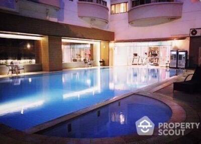 2-BR Condo at Wittayu Complex near BTS Phloen Chit