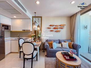 Superb, 1 bed, 1 bath, high floor condo in Riviera Wongamat for sale in Naklua.
