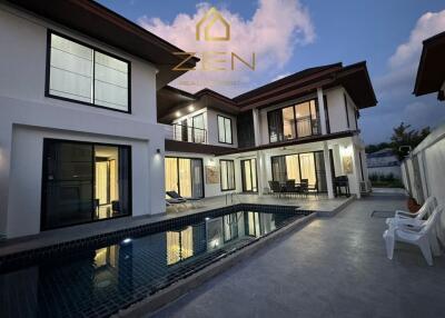 Cozy Villa with 3 Bedrooms In Bangtao For Rent