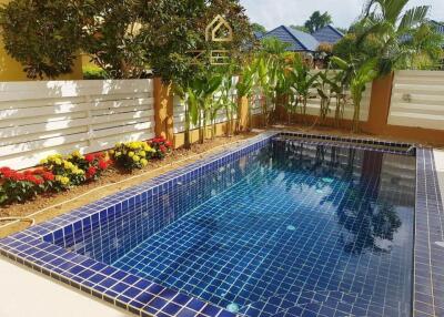 Classy Villa with 3 Bedrooms In Rawai For Rent