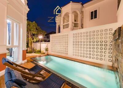 Luxury Villa 4 Bedrooms in Koh Keaw for Sale