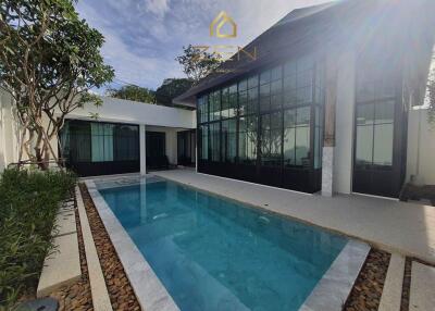 Luxury Villa with 3 Bedrooms in Cherngtalay for Rent