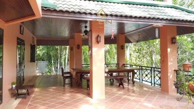 Classy Villa with 4 Bedrooms in Chalong for Rent