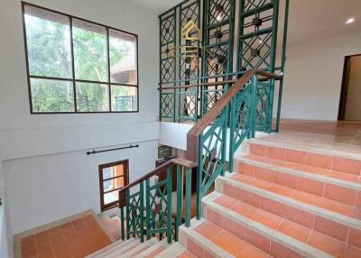 Classy Villa with 4 Bedrooms in Chalong for Rent