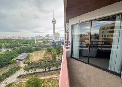 Studio Condo in Kieng Talay Condo Pratumnak C011730