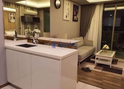 1 Bedroom Condo in The Peak Towers Pratumnak C010150